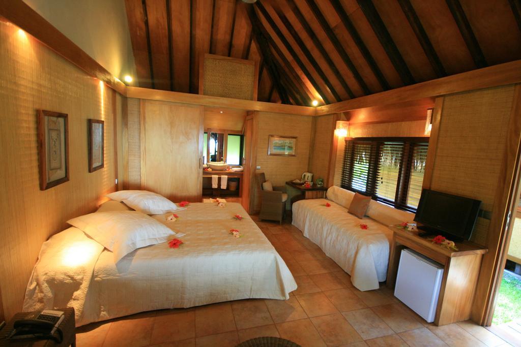 Hotel Le Mahana Parea Exterior photo
